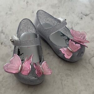 Glitter Jelly Shoes with Pink Butterfly Details - Kids/Toddler
